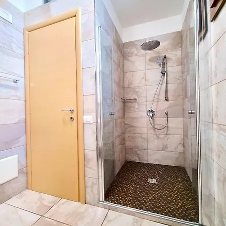 Apartament Royal Sea House *