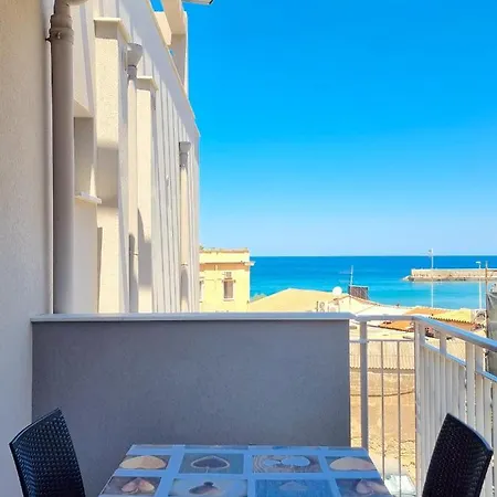 Royal Sea House Apartament *