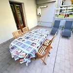 Royal Sea House Apartment *