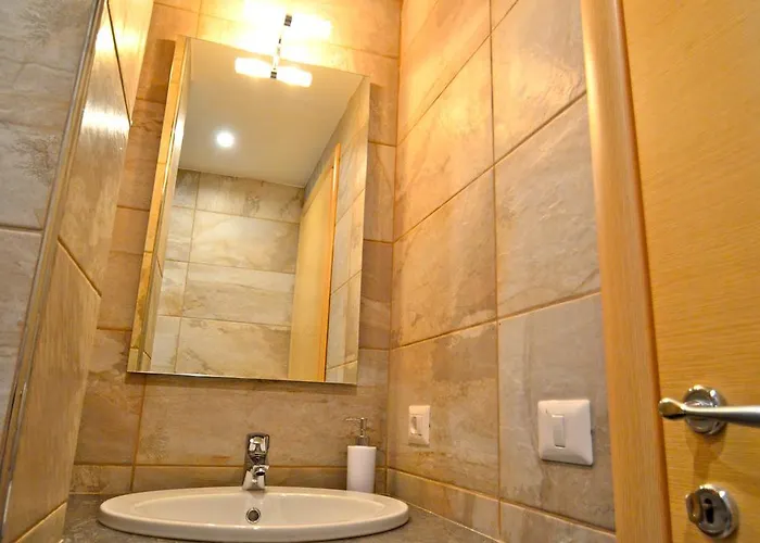 Royal Sea House Апартаменты *